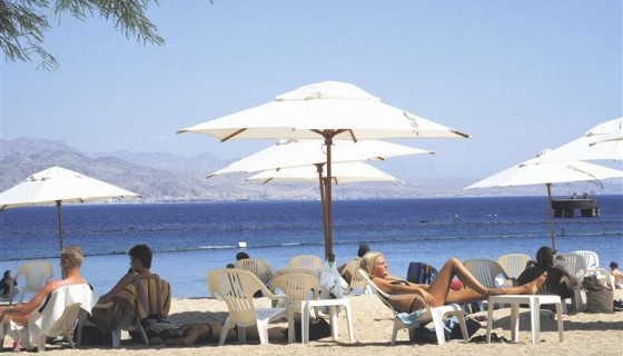 רוגע בים, יניב זייד