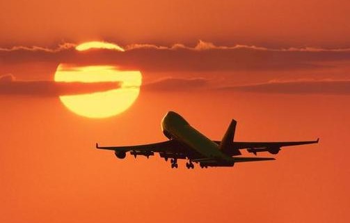 מטוס באוויר