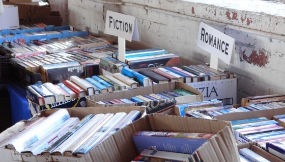 מכירת ספרים