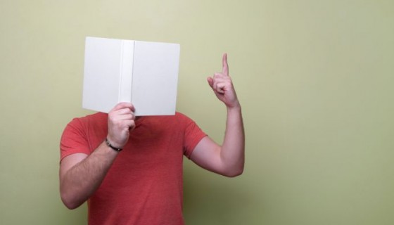 קורא ספר, יניב זייד